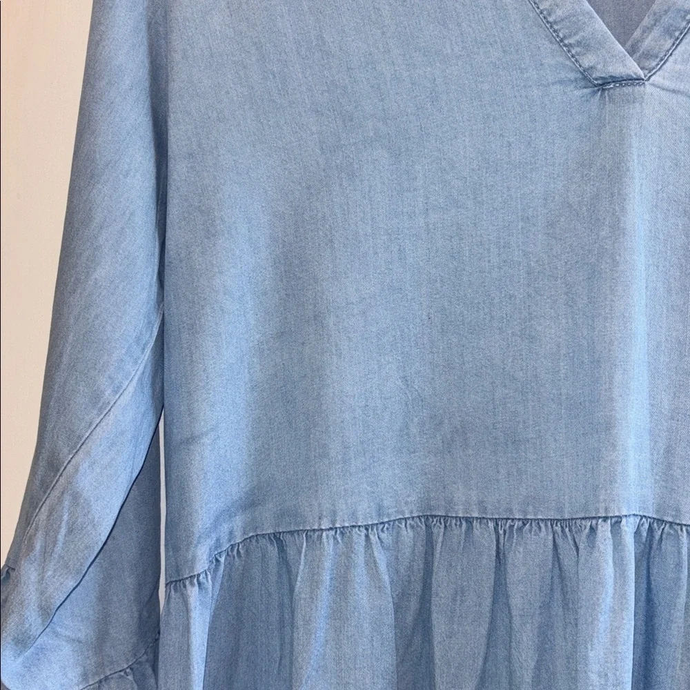AMISU LIGHT BLUE DENIM DRESS TWO TIERED V NECK 3/4β BELL SLEEVES BOTTOM RUFFLE - Picture 15 of 16